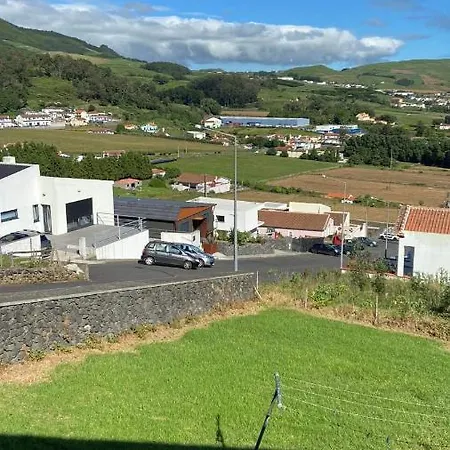 Casa Panoramica Bela Vista Semesterbostad *